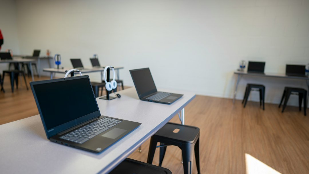 CIT Course in Karachi: Computer, MS Office and Internet Skills at TechSwift Academy