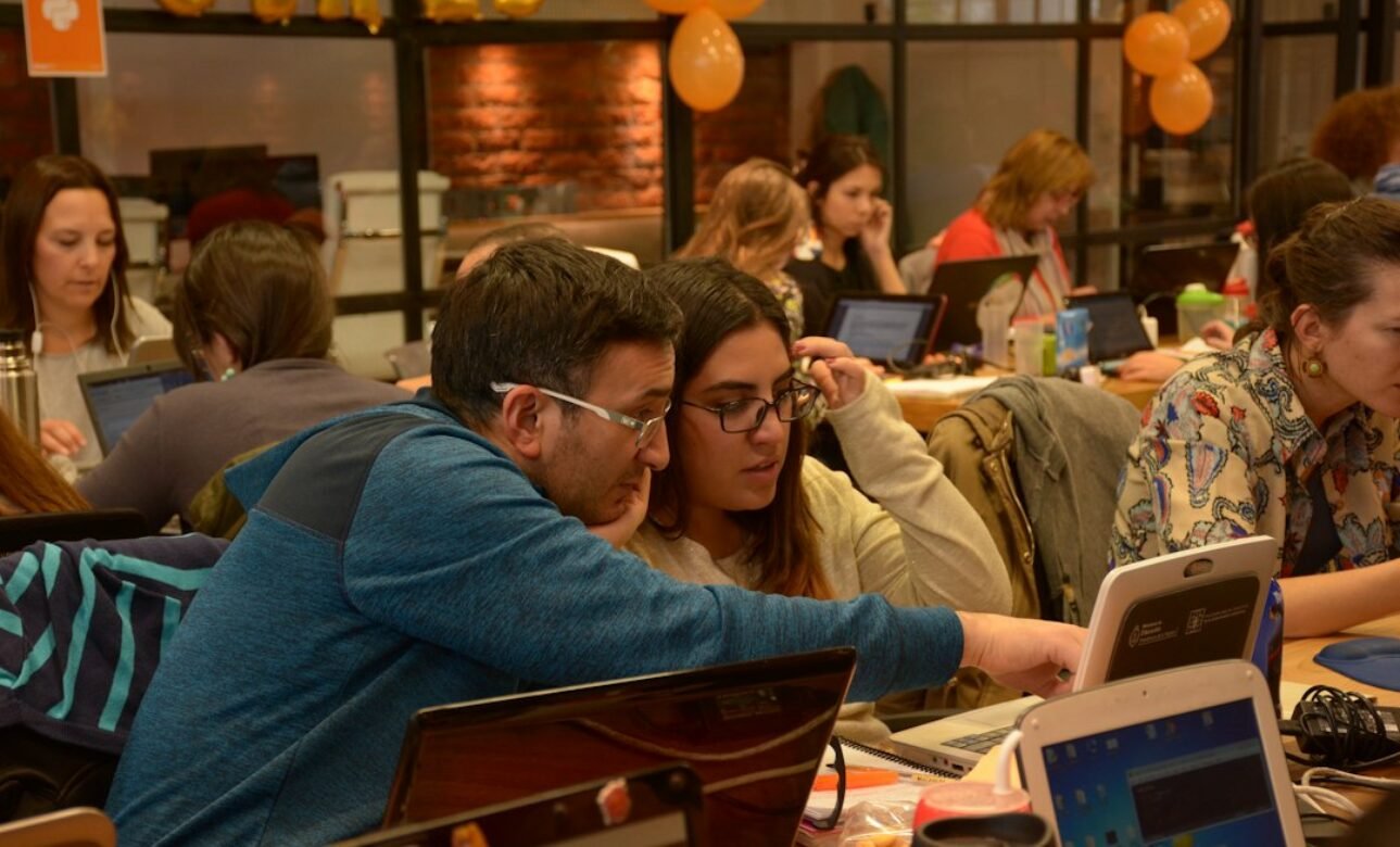 Practical Learning in Karachi: How TechSwift Academy Teaches with Real Projects